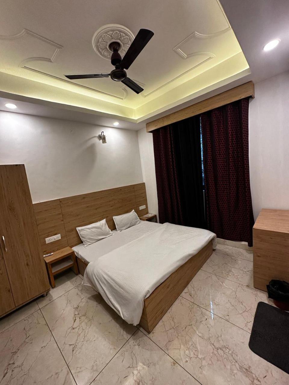 Sonu Guesthouse & Hostel Rishīkesh Oda fotoğraf