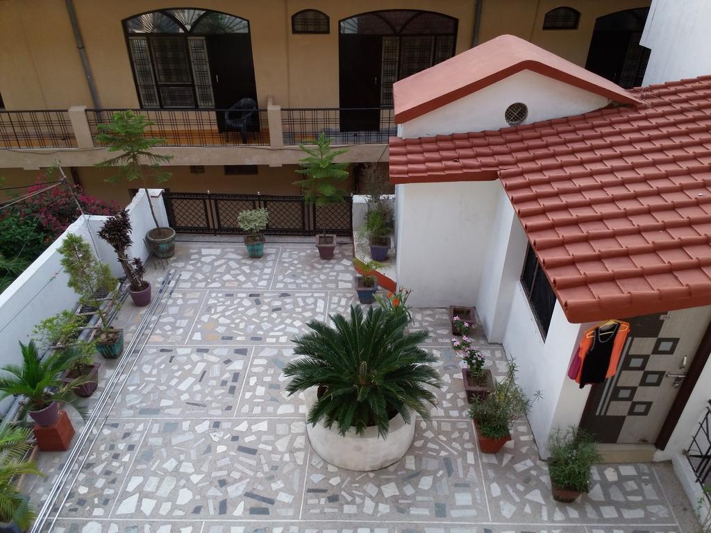 Sonu Guesthouse & Hostel Rishīkesh Dış mekan fotoğraf